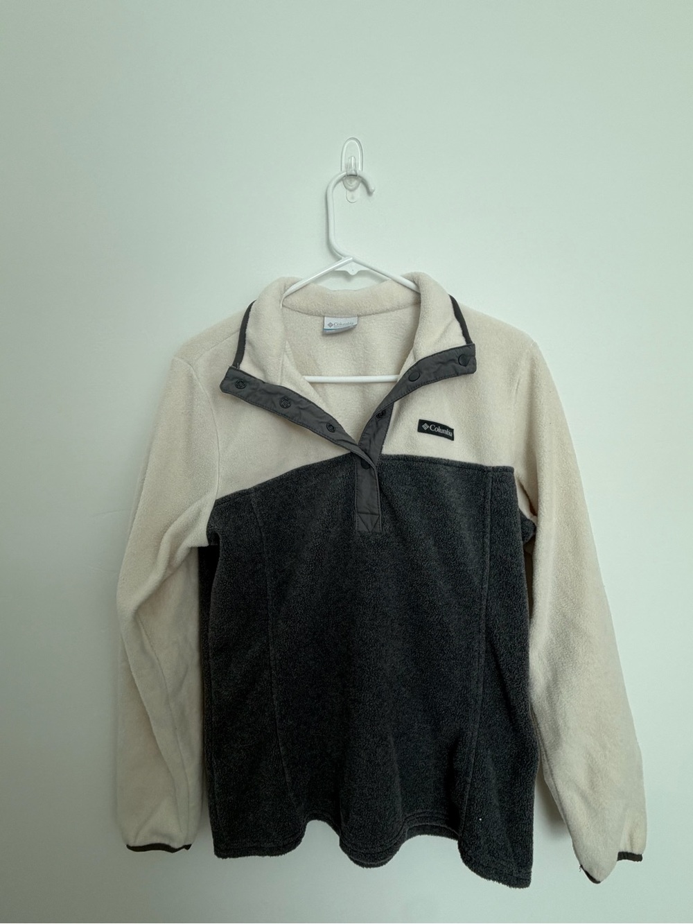 Columbia Two-Tone Zip Fleece Pullover - Cream & Charcoal